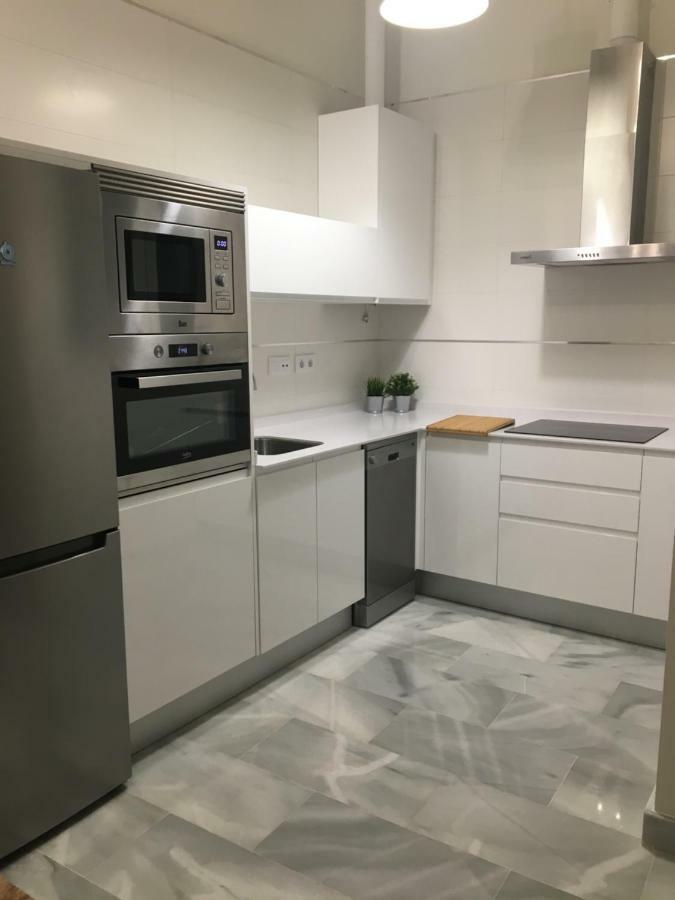 Apartamento Nuevo En Casa Tipo Palacio Cádiz Buitenkant foto