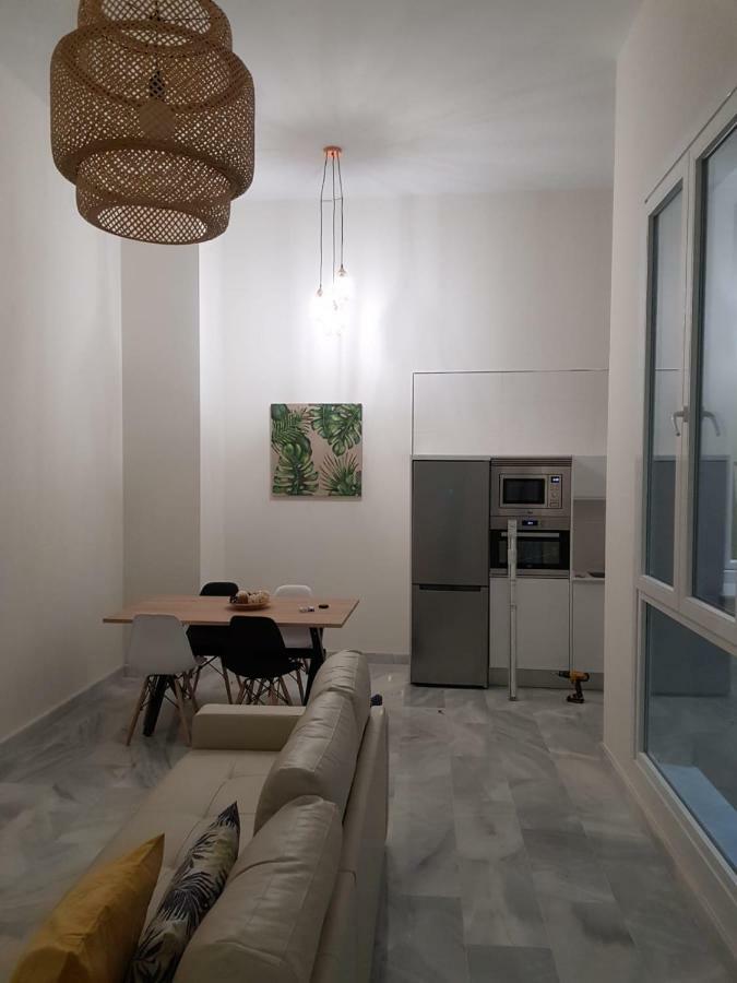 Apartamento Nuevo En Casa Tipo Palacio Cádiz Buitenkant foto