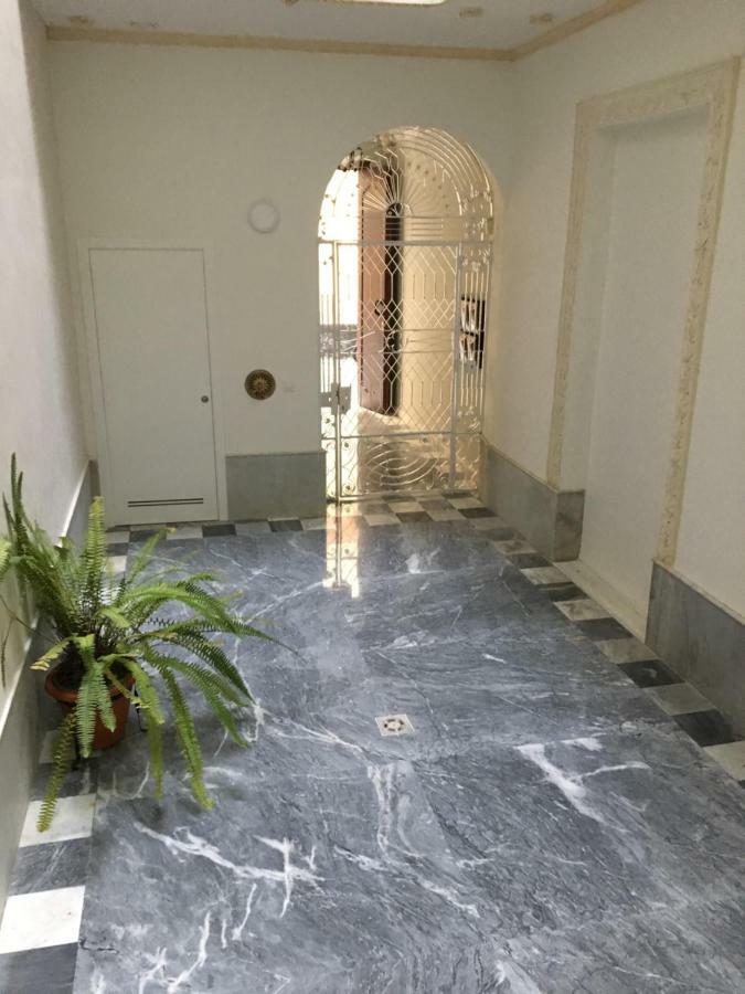 Apartamento Nuevo En Casa Tipo Palacio Cádiz Buitenkant foto